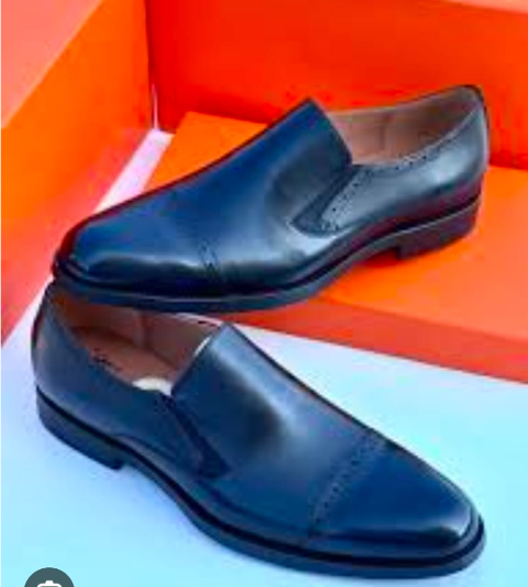 Men's Classic Leather Loafers with Slip-On Design