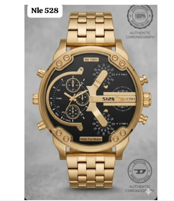 Luxury Gold Chronograph Watch with Premium Stainless Steel Bracelet and Bold Oversized Dial Design